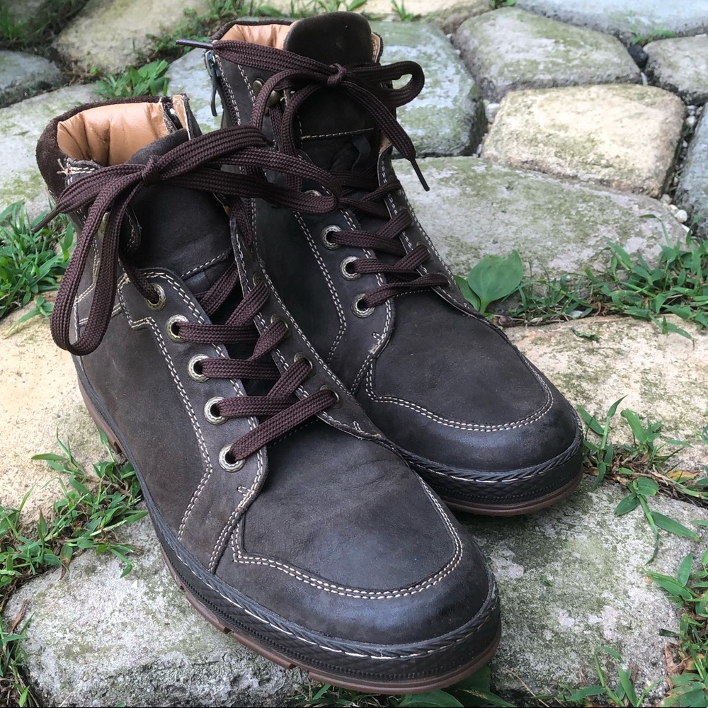 Steve Madden Boots